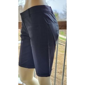 Anthropologie Black Bermuda Chino Shorts, 4, NWT ✔️